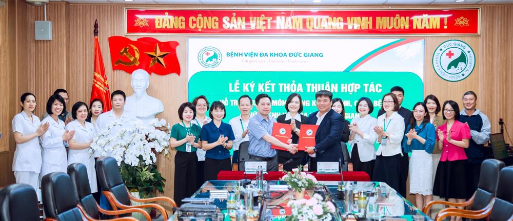 Đồng hành cùng y tế cơ sở – BVĐK Đức Giang hợp tác với Trạm Y tế phường Long Biên